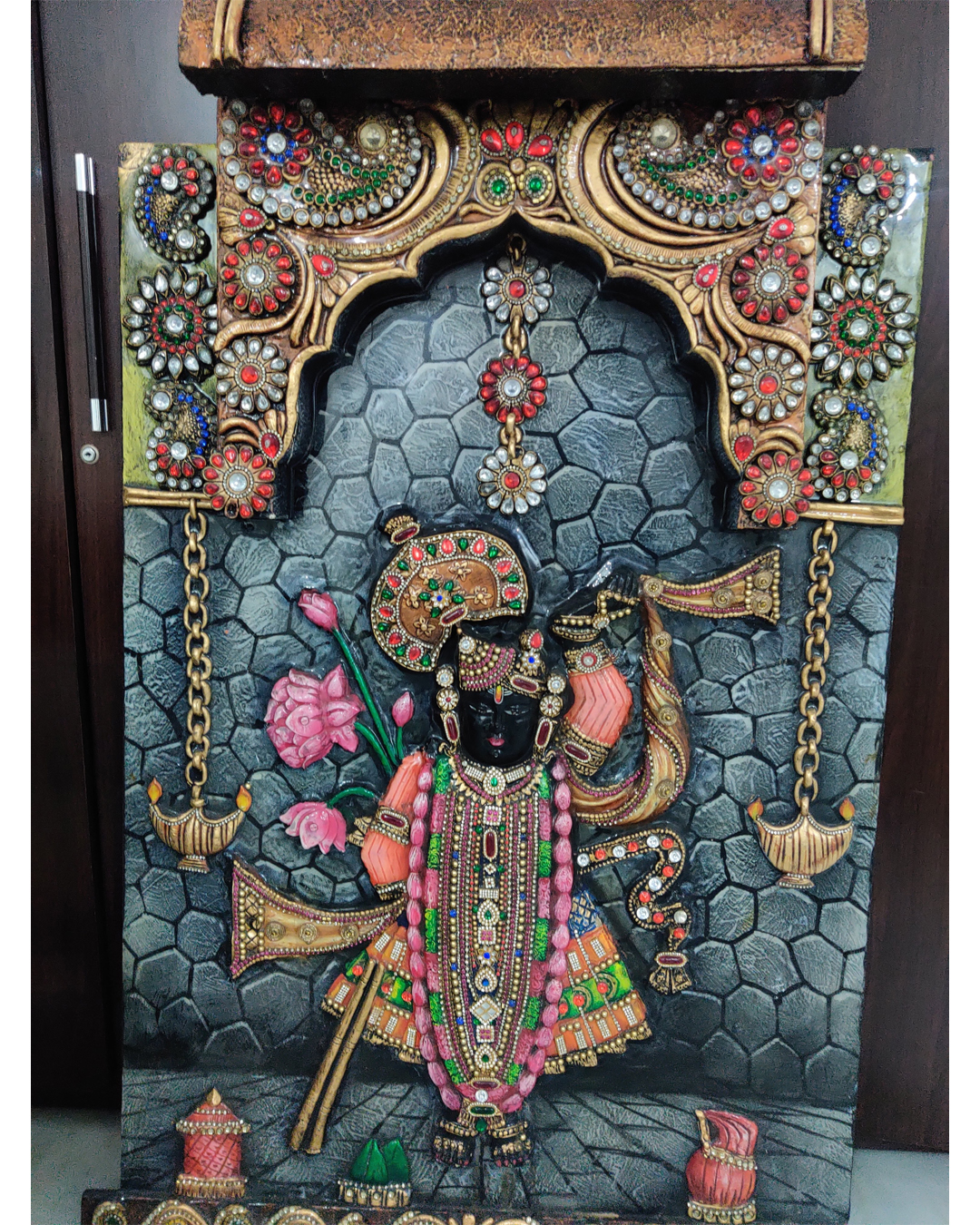 Riddhi Siddhi Art Creations - Antic Jharokha Style Srinathji Devotional Mural